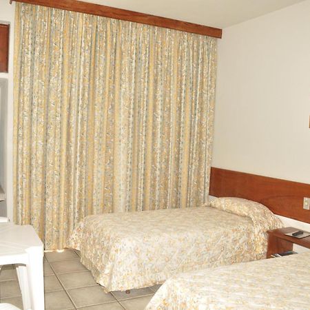 Quiriri Park Hotel Prado Exteriör bild